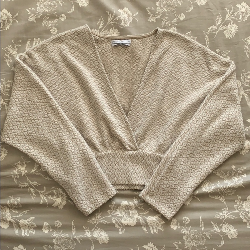 Urban Outfitters top❤️